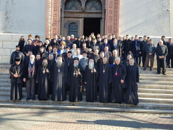 Facultatea de Teologie din Cetatea Băniei a îmbrăcat veșmânt de sărbătoare