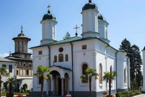 Preasfinţitul Nicodim va participa la Hramul Catedralei Arhiepiscopale din Râmnicu Vâlcea