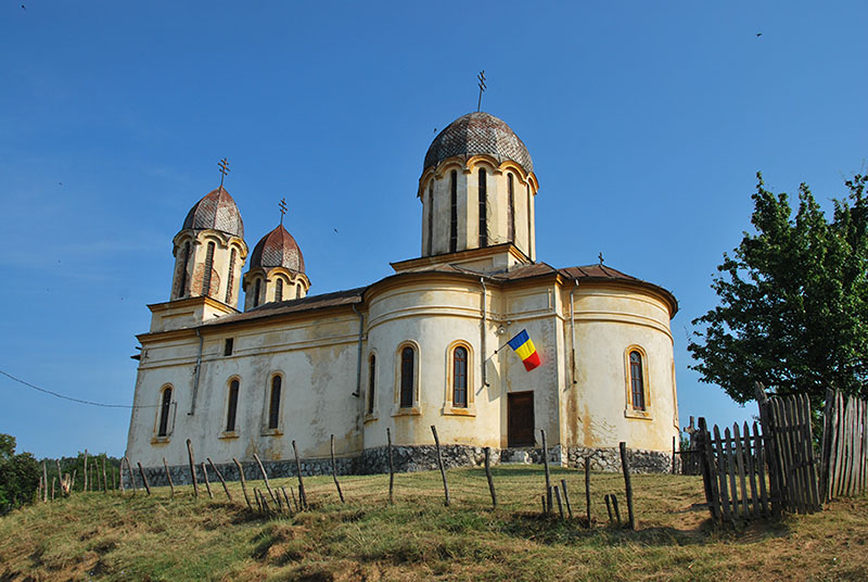 biserica molani