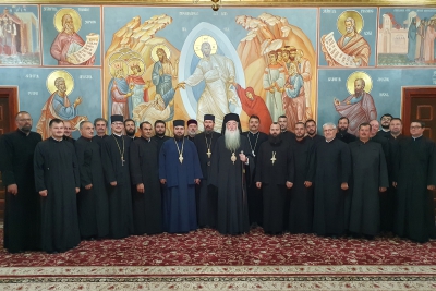 Preasfinţitul Părinte Nicodim s-a întâlnit cu preoţii din protopopiatul Baia de Aramă