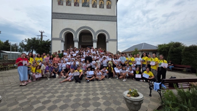 Peste 100 de copii au participat la „Tabăra de Acasă”, organizată în Parohia Schela Nouă din Drobeta-Turnu Severin