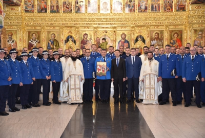 Jandarmii mehedințeni au sărbătorit patronii spirituali ai armei, Sfinții Mihail și Gavriil