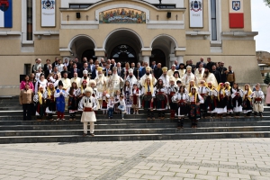 Zi de mare sărbătoare pentru Catedrala Episcopală din Caransebeș. Preasfinţitul Nicodim a slujit la hramul acestui sfânt lăcaş.