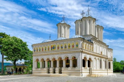 Preasfințitul Nicodim va sluji la Catedrala Patriarhală în ziua prăznuirii Sfântului Dimitrie Izvorâtorul de Mir