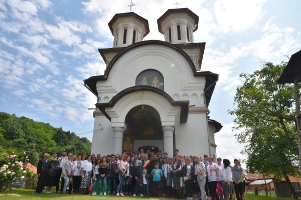 Întâlnirea anuală a tinerilor ortodocși din Episcopia Severinului și Strehaiei
