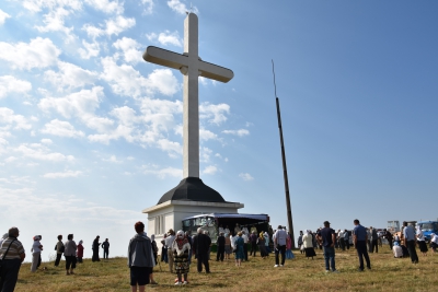 Sobor de patru arhierei la Ciumarca satului Godeanu
