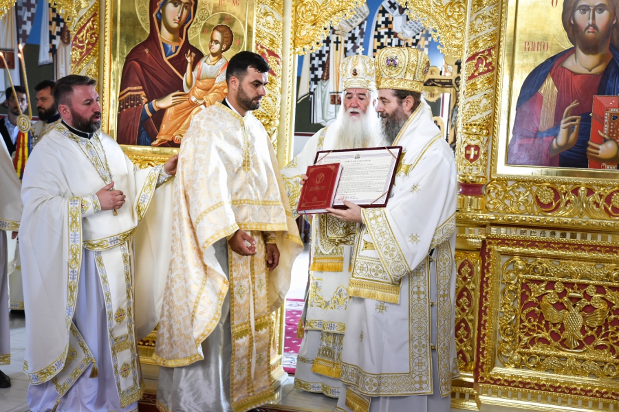 Bucurie duhovnicească la Catedrala Episcopală din Drobeta Turnu Severin și pentru Parohiile Gruia, Ghelmegioaia și Dudașul Schelei