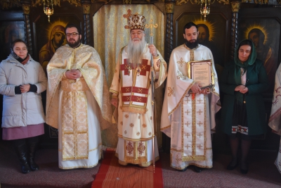 Parohia mehedințeană IIovăț are un nou preot
