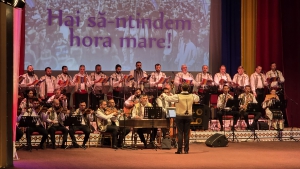 „Hai să-ntindem Hora Mare” – Drobeta Turnu Severin a sărbătorit cu emoție Unirea Principatelor Române